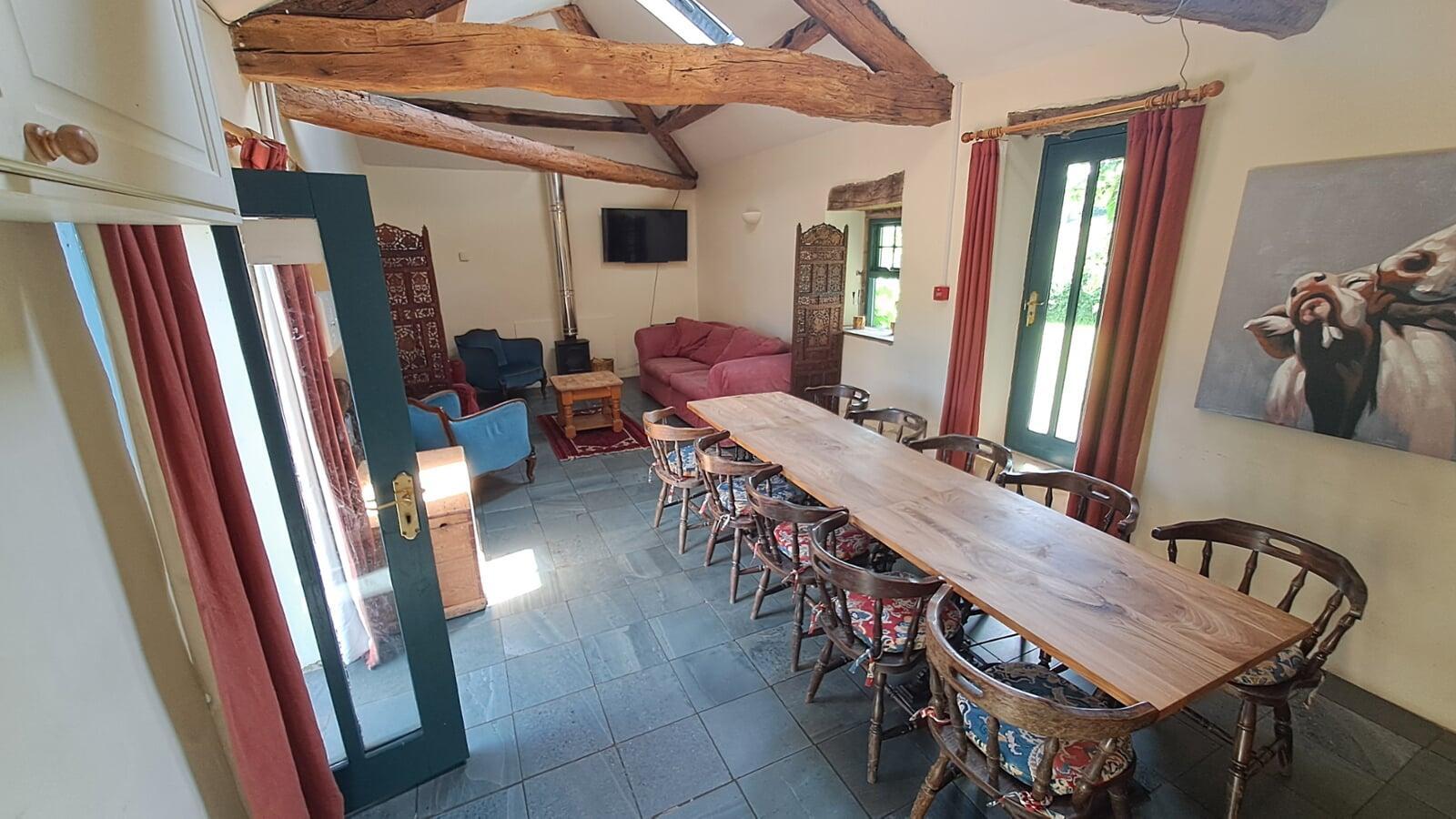 Dining room - lounge